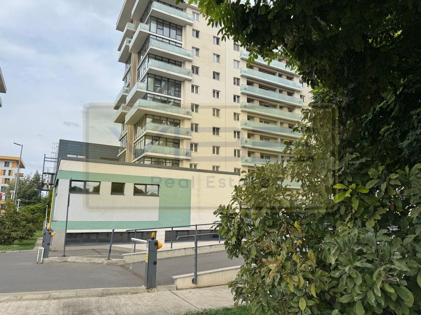 Cladire birouri / comerciala Tudor Vladimirescu-Iulius Mall - Poză 17