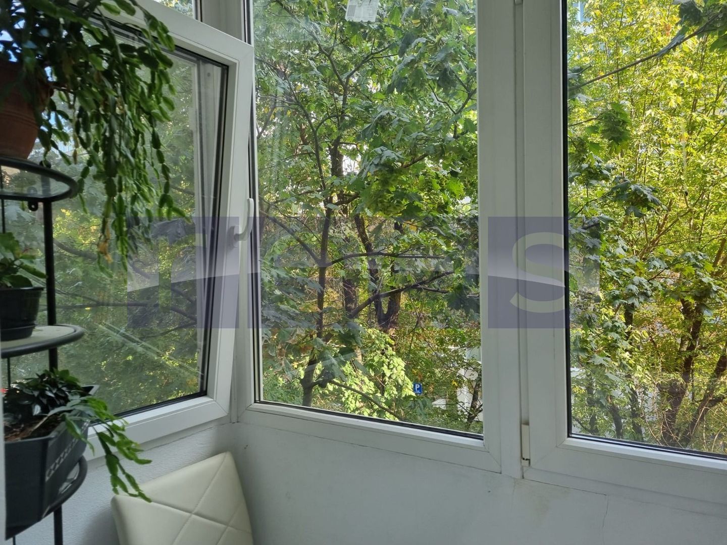 VANZARE 4 CAMERE DECOMANDAT -CRANGASI - Poză 15