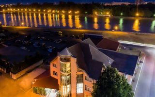 Oportunitate de Investiție: Complex Hotelier cu Saloane de Evenimente - Poză 4