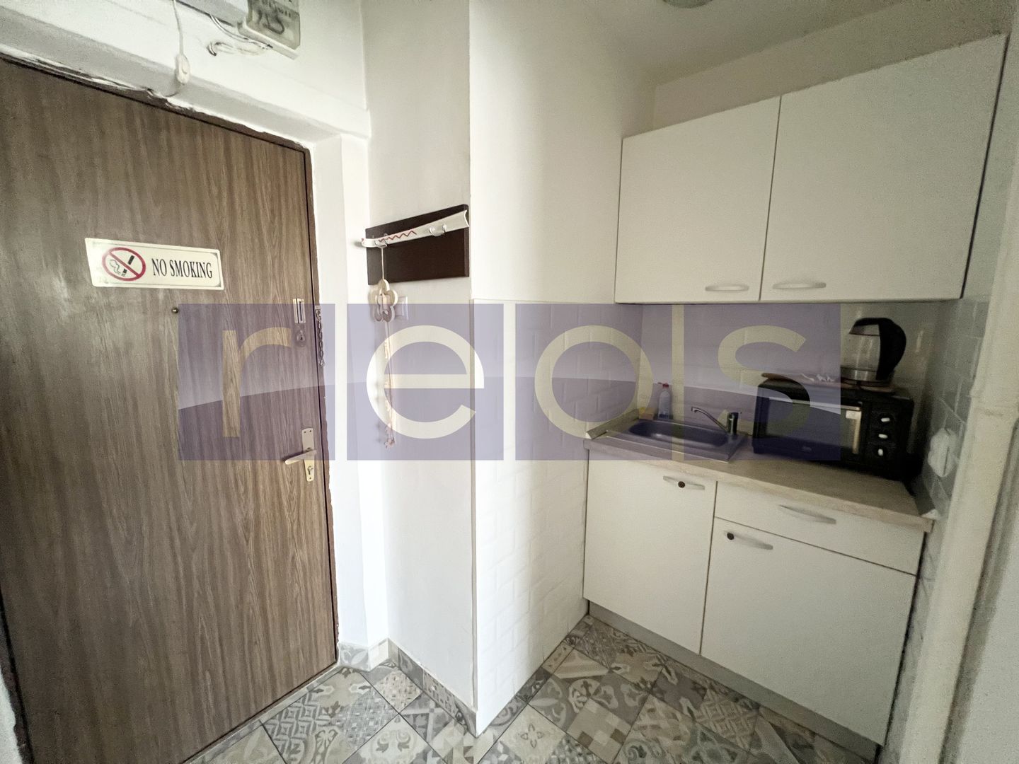 VANZARE GARSONIERA | DECOMANDATA | ZONA PIATA VICTORIEI | 400m METROU - Poză 4