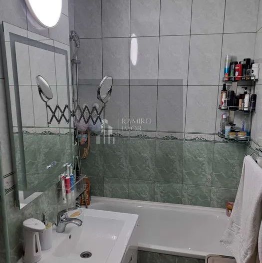 Apartament 2 camere/  Sector 3 / mobilat si utilat/ 7 min metrou 1 Dec - Poză 4