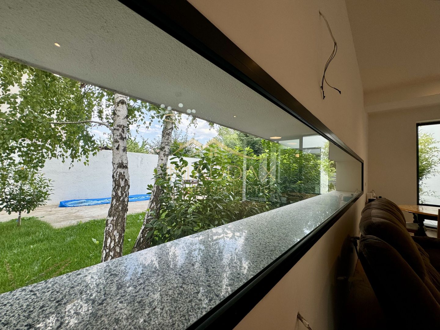 Vila cu 5 camere // * 565 mp gradina* // Tunari - Poză 6