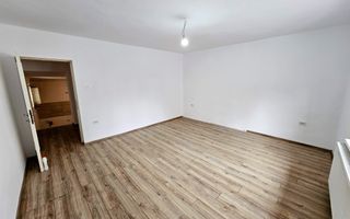 Casa de locuit si spatiu comercial, Cetate - Poză 9