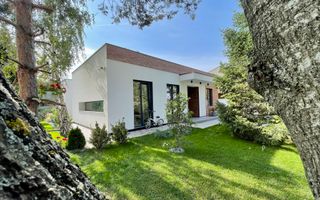 Vila cu 5 camere // * 565 mp gradina* // Tunari - Poză 42