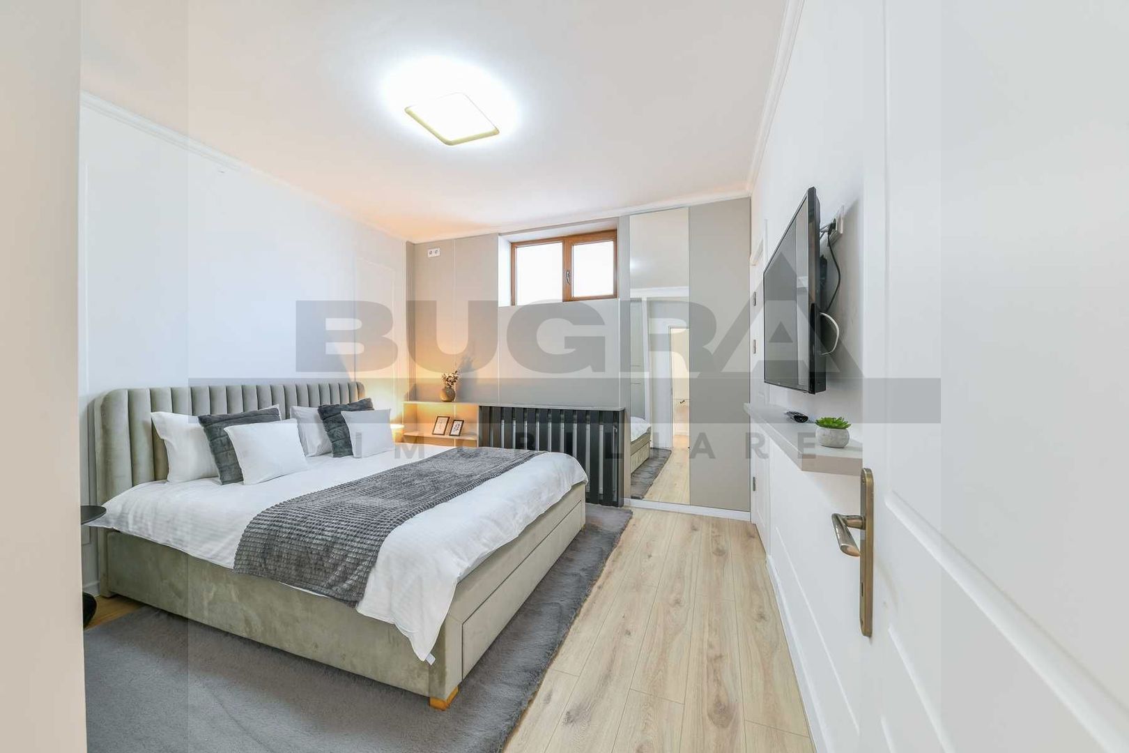 Apartament de 3 camere, Lux, 83mp, parcare, zona UMF - Poză 5