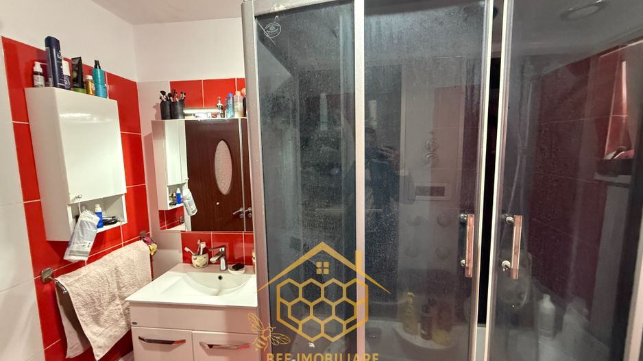 Apartament modern cu 3 camere și curte proprie in Cartier Magnolia - Poză 9