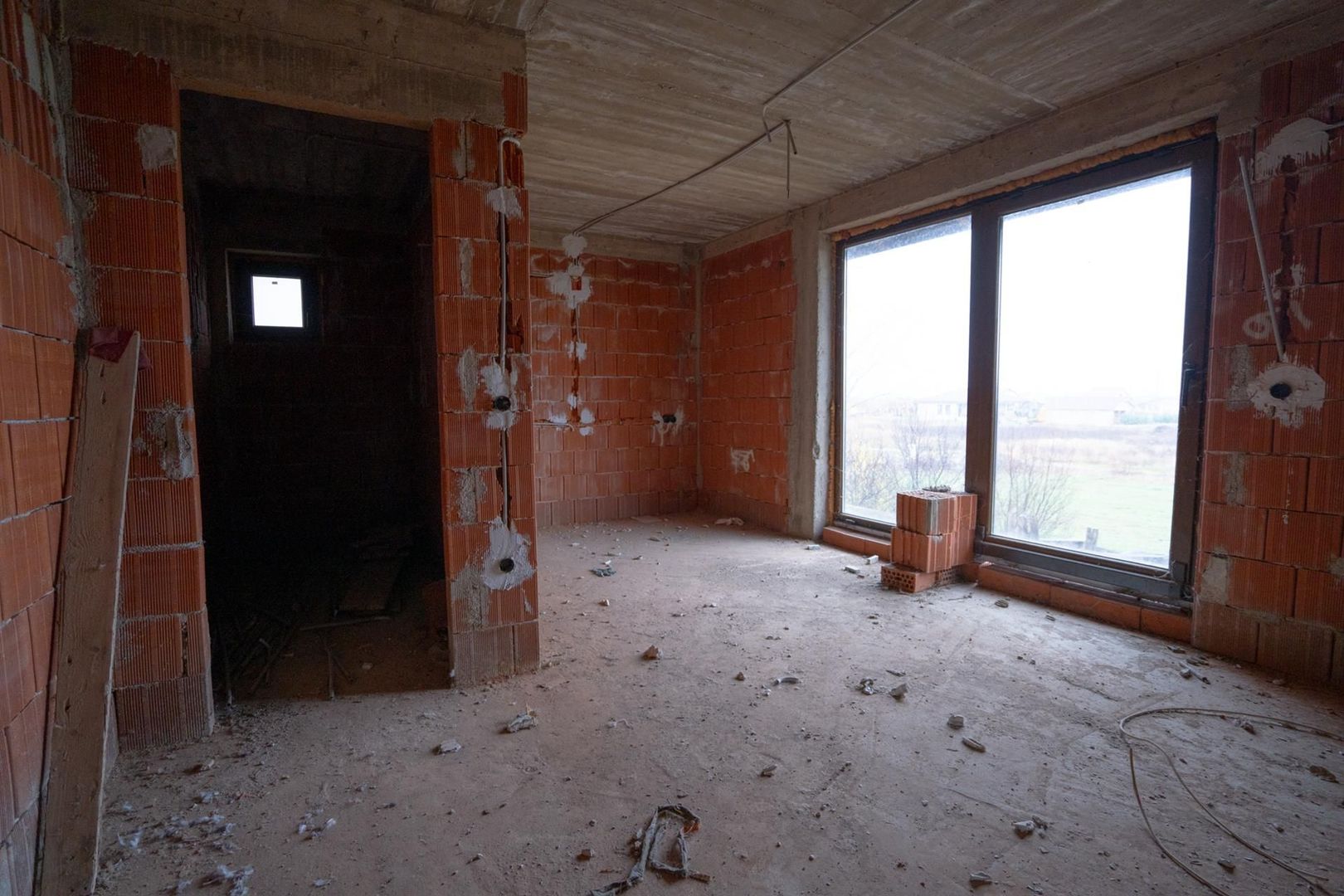 Casa de vanzare 7 camere P+E Sanmartin sat.Rontau - Poză 11