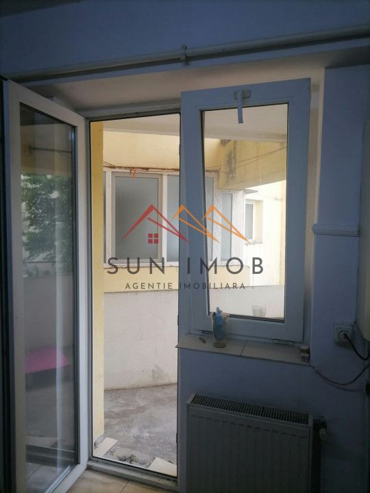 Apartament 3 camere, ultracentral, 1990, 2 bai, 2 balcoane, 74 mp utili - Poză 7