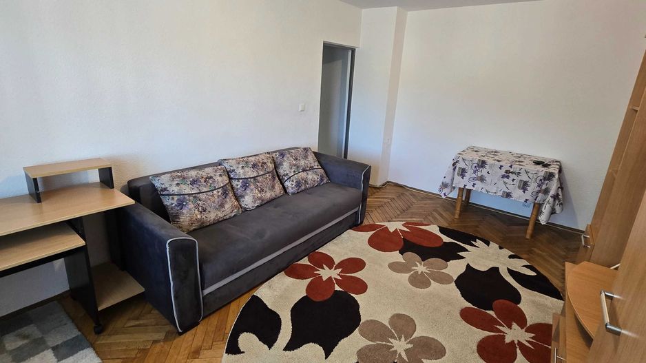 Apartament 2 cam Dec 55mp Tatarasi 2 Baieti 350 euro - Poză 1