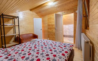 Casa de Vacanta | 5 camere | Foisor | Jacuzzi | teren 4000 m2 | Valeni - Poză 11