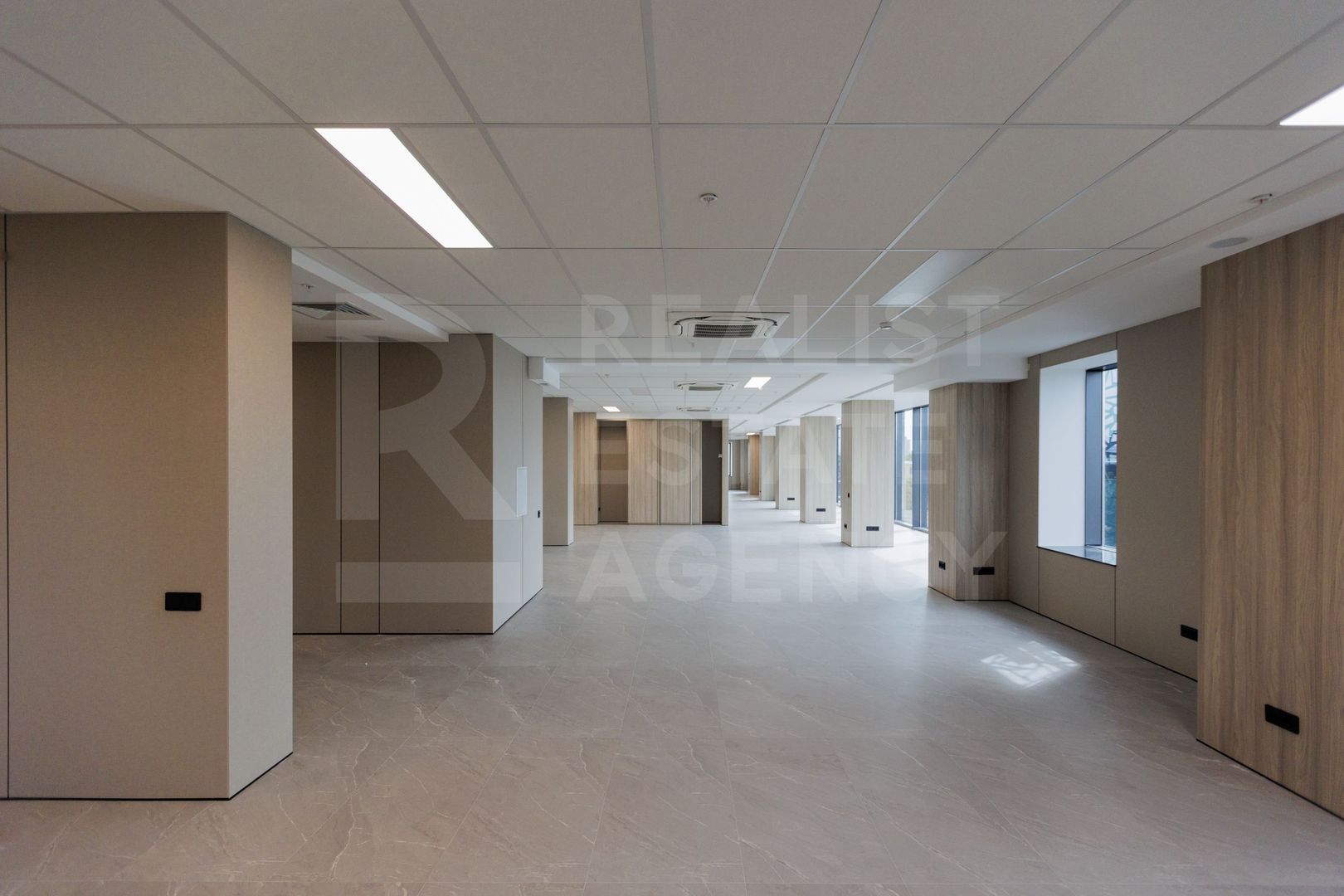 Chirie, spațiu comercial amplasat pe bd. Ștefan cel Mare, Centru - Poză 6