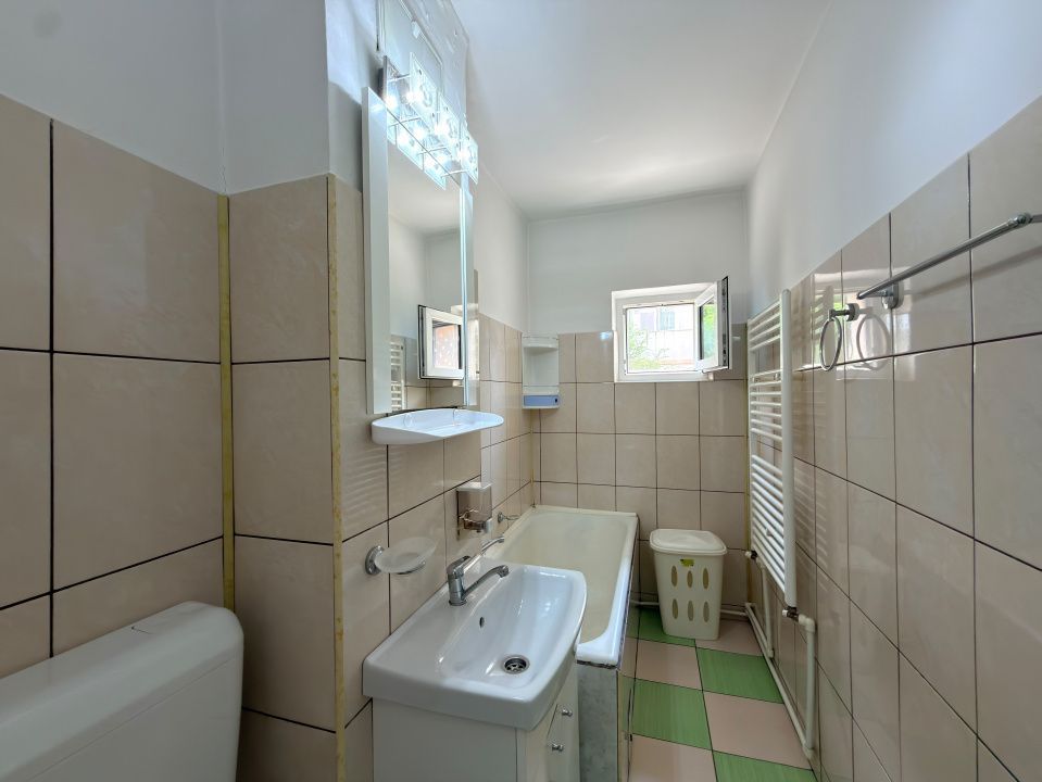 Garsoniera in Mioveni situată la etajul 1 - Poză 8