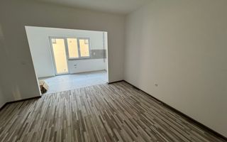 Apartament in Villa. Spatios. Disponibil imediat. Terasa verde - Poză 6