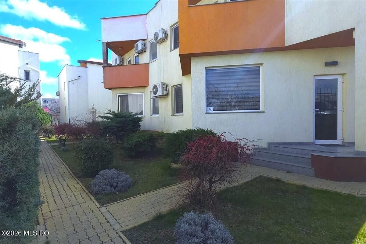 Mamaia Nord - Phoenicia Resort, casa de vacanta la mare, P+1E+Terasa! - Poză 4
