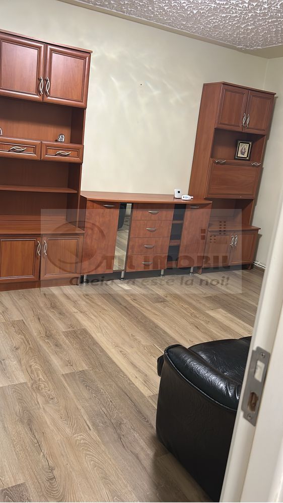 Apartament 2 camere semidecomandat, situat în spatele Iulius Mall - Poză 3