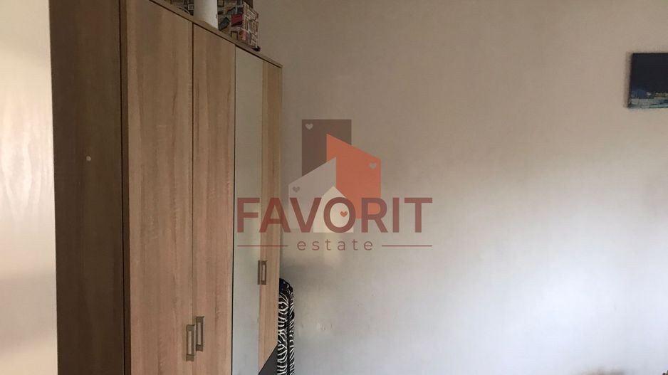 1 camera | decomandat | mobilat si utilat | zona excelenta | - Poză 4