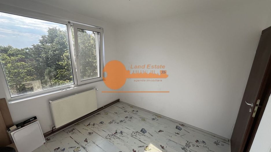 Apartament 3 camere Centrală proprie + Încălzire în pardoseală - Poză 2