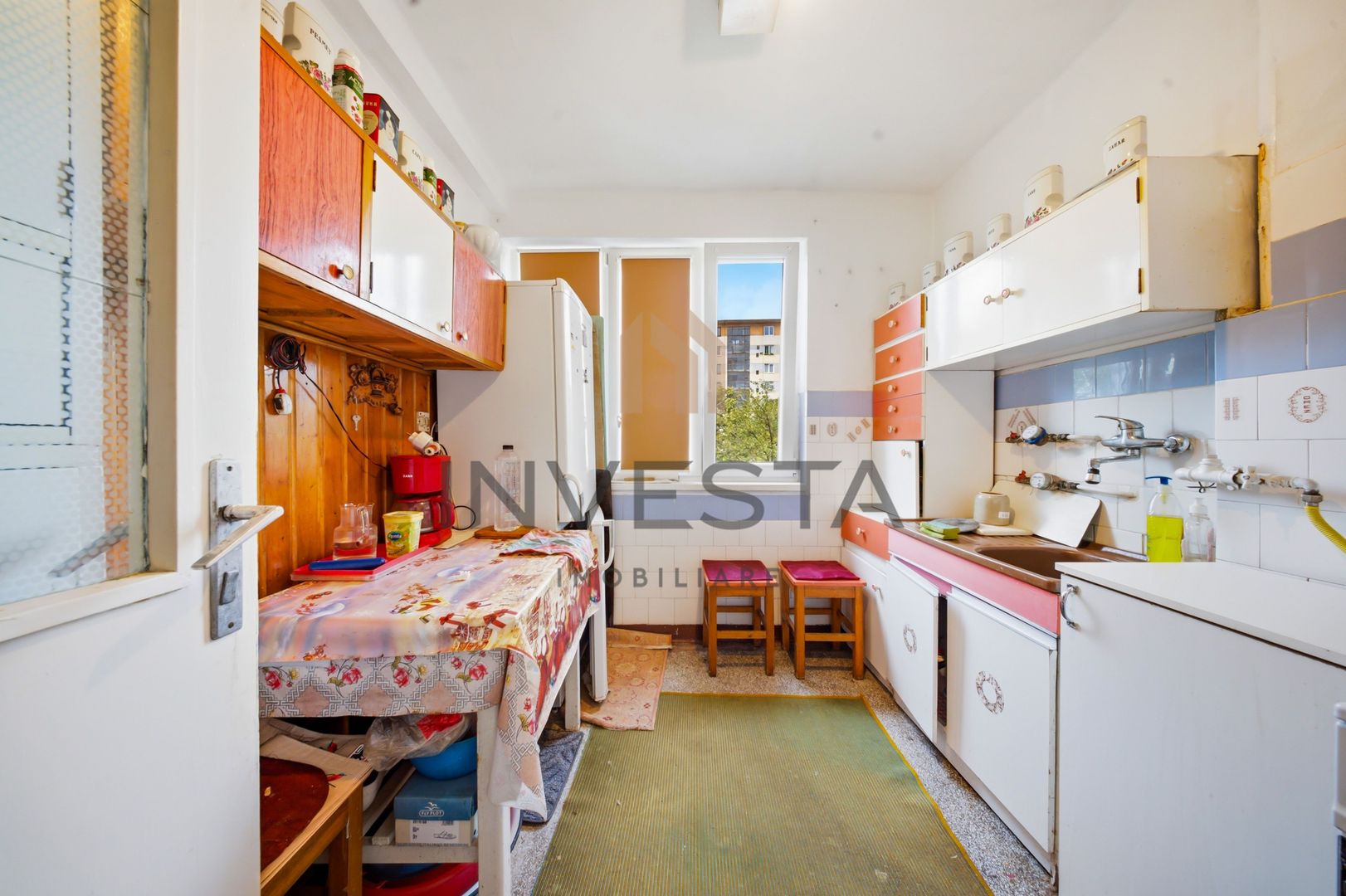Apartament cu 2 camere! Etaj intermediar ! Piata Mihai Viteazu! - Poză 3