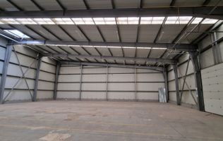 Hala 1514 mp in Calea Sagului