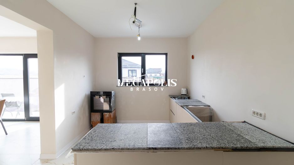 Duplex modern – 5 camere + garaj - Poză 7