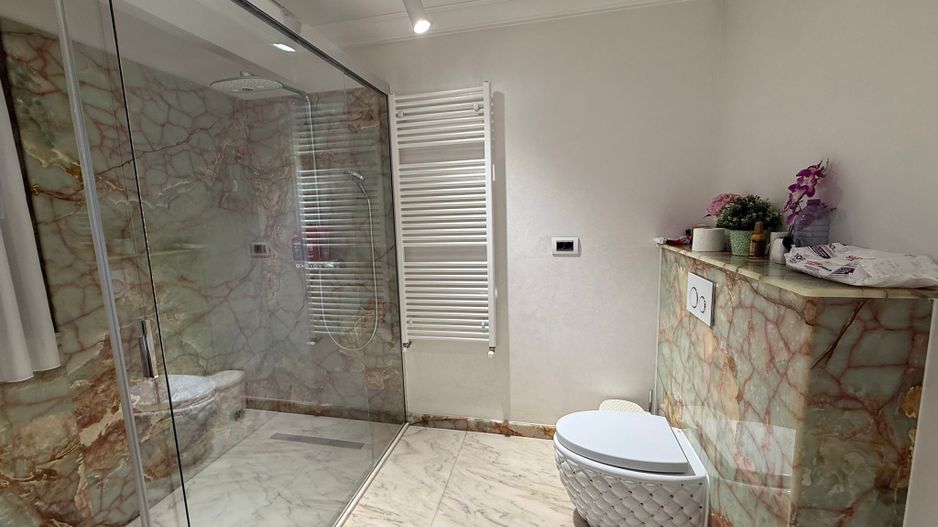 Apartament 3 Camere 150 mp + Terase | Mobilat si Utilat Premium - Poză 9