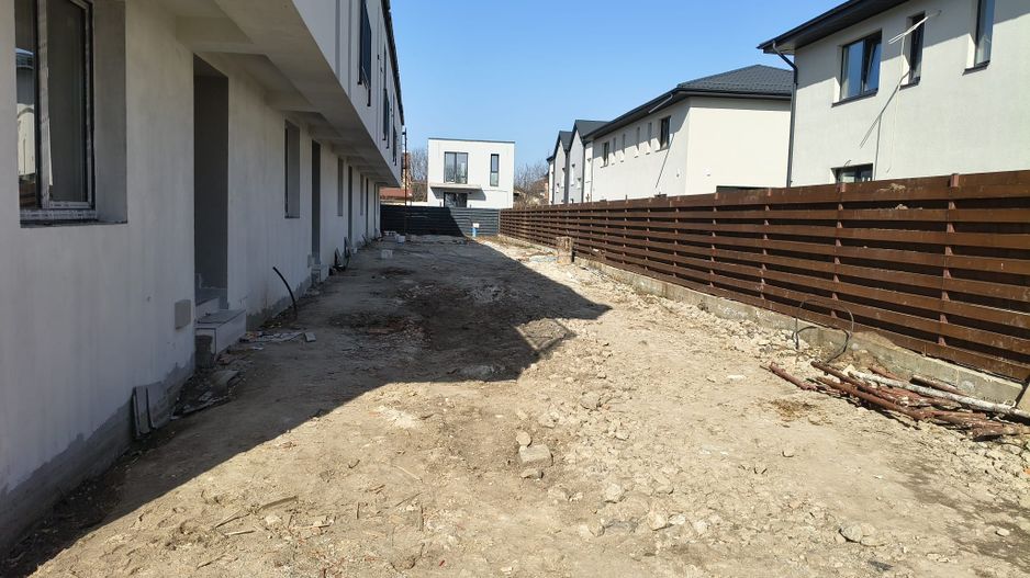 vila insir. 4cam,3bai + 1-2-3 parcari/centru Popesti Leordeni - Poză 3