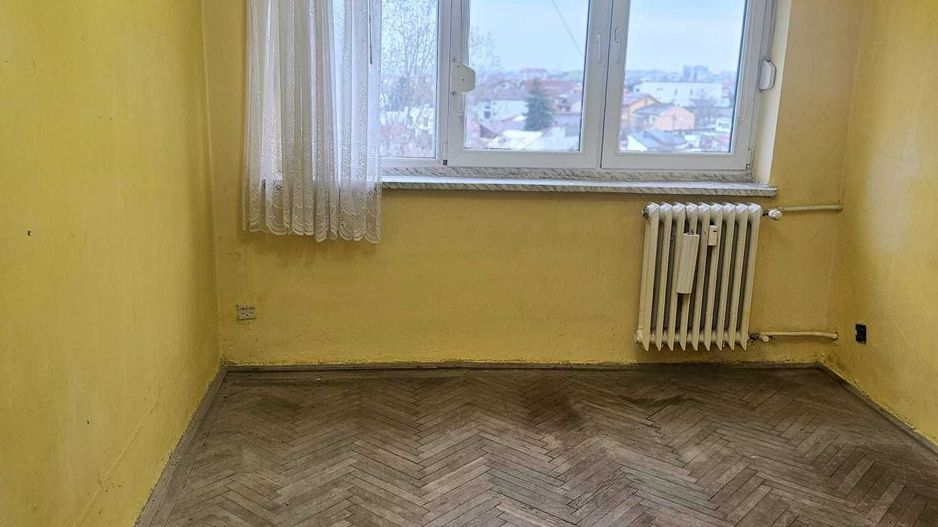 Apartament 3 camere Valea Roșie - Poză 1