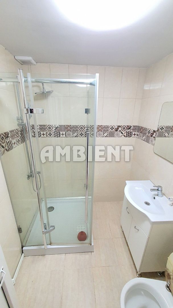 Apartament cu 3 camere, decomandate, zona CENTRU - PRIMĂRIE; - Poză 6