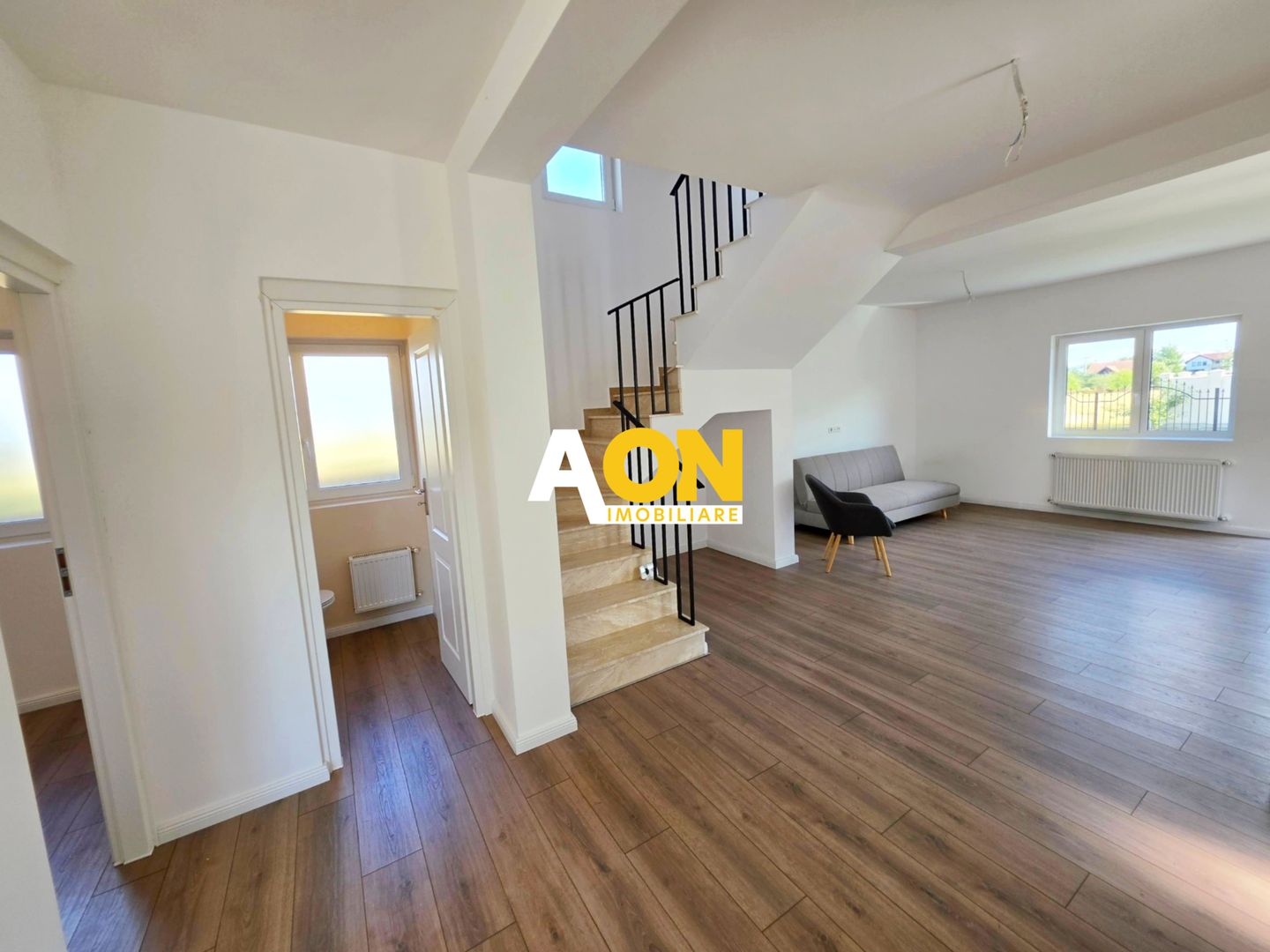 Casa 4 camere 340 mp teren toate utilitatile Cetate - Poză 2