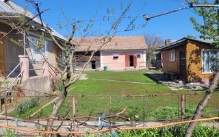 Casă de vânzare în URIU - 1400 mp teren . - Poză 5