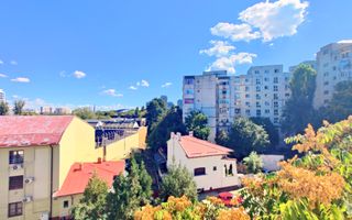 Decomandat, la cateva minute de parc si metrou - Poză 11