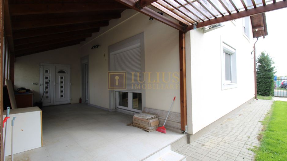 1/2 duplex, 5 camere – prima închiriere | Moșnița Veche - Poză 3