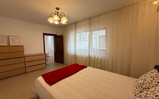 Casă cu o curte proprie intima din Zona Ștefan cel Mare - Obor - Poză 11