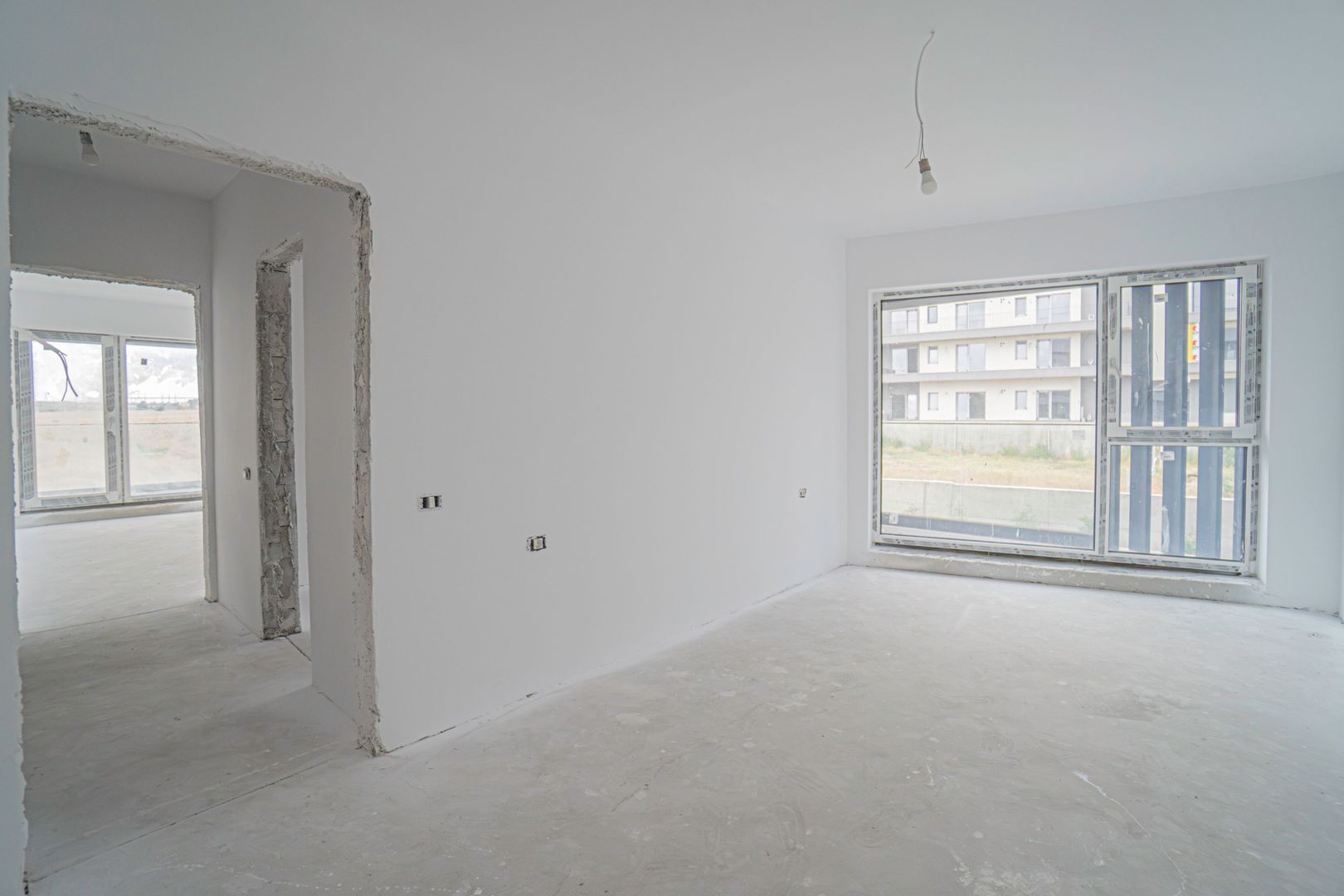 Tomis Nord/Carrefour -Vanzare Apartament cu 3 camere, bloc nou. - Poză 11