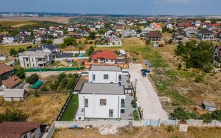 Vânzare, casă Hi-Tech, 200 mp, str. Meșterul Manole, Colonița - Poză 40