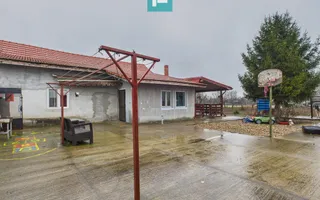 Casă solidă cu 1400 mp teren în Iratoșu - Poză 23