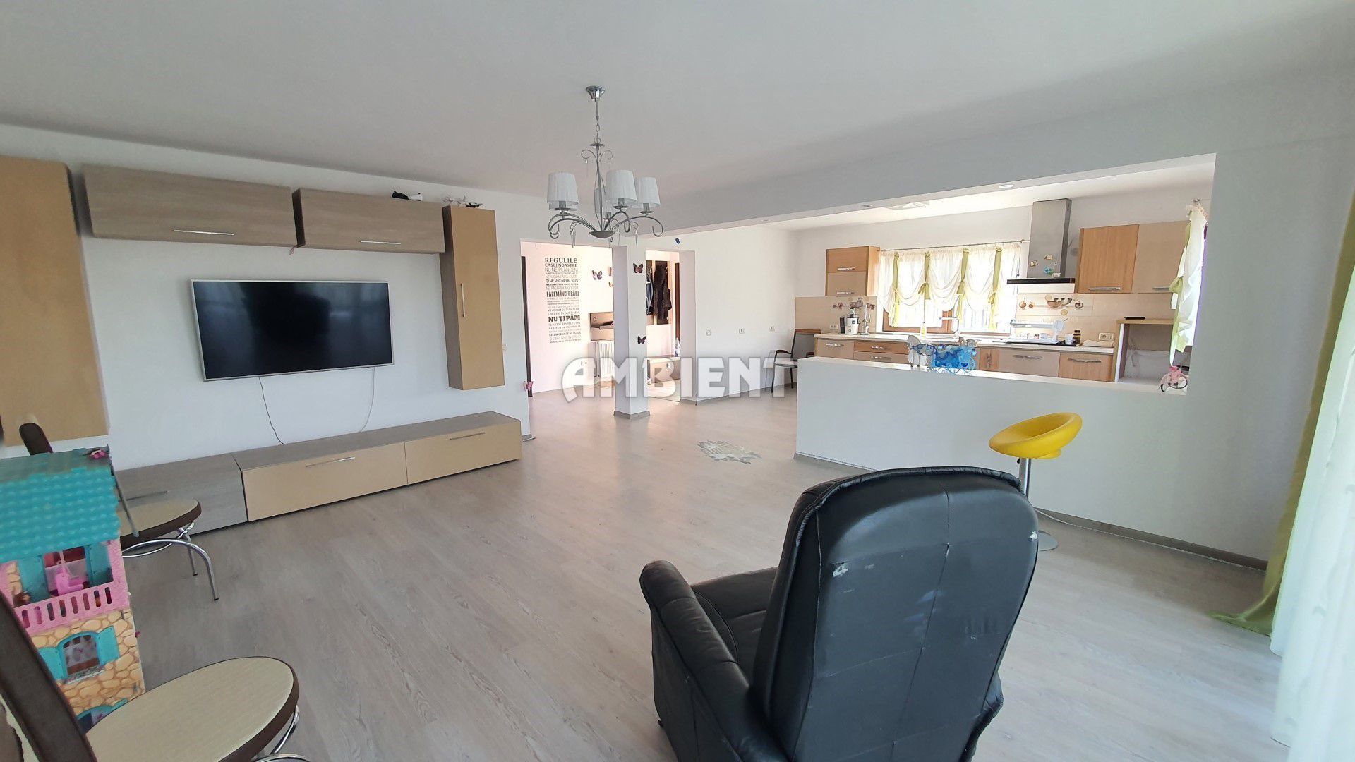 VILĂ P+1E, teren 541 mp, zona LAC DELEA; - Poză 5