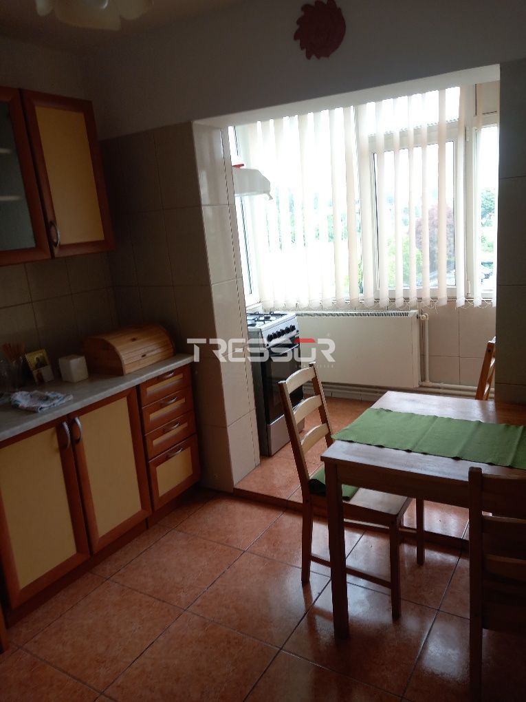 Apartament 3 camere de închiriat, Faleză Sud / Poarta 6 - Poză 1