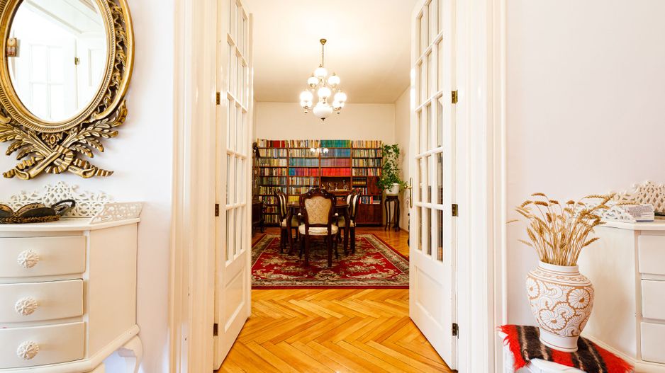 Cladire cu multiple spatii comerciale | P-ta Maria - Sinaia | 1425 MP - Poză 2