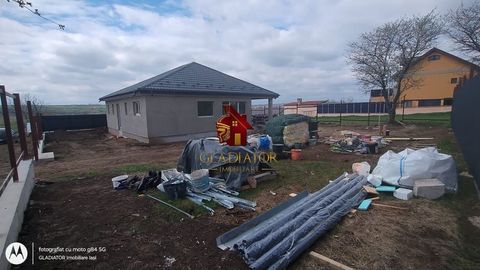 Casa independenta energetic Barnova Cercu, 4 camere, 475 mp teren - Poză 6