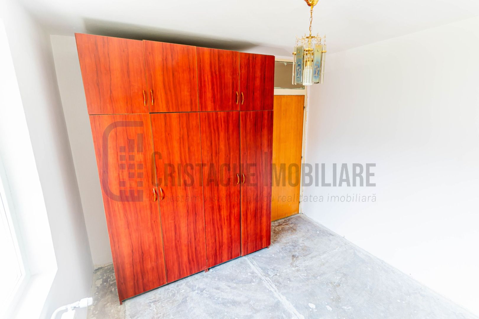 Fără comision! Apartament decomandat, 3 camere, an 1985, etj. 5, bloc anvelopat - Poză 2