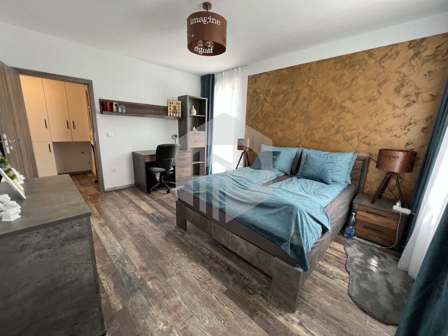 Apartament ultra-modern de 3 camere+terasa+ 2 parcari- mobilat/utilat - Poză 4