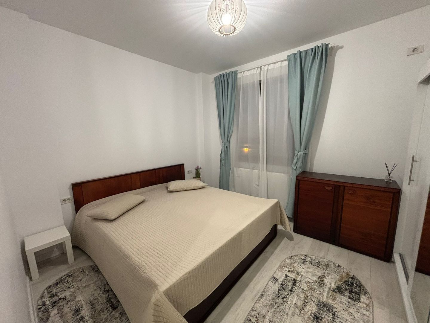 AP. 2 CAMERE TITAN, PRIMA INCHIRIERE, BLOC NOU, METROU 10 MINUTE - Poză 3