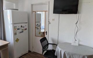 Garsoniera in zona Gorjului la 5 minute de metrou - Poză 2