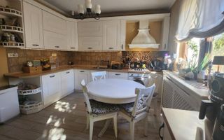 VANZARE CASA P+1+POD | MOGOSOAIA | ZONA LINISTITA | CURTE PROPRIE | - Poză 6