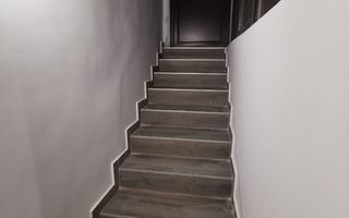 De vanzare -spatiu birouri 2 camere - Centru - Poză 12