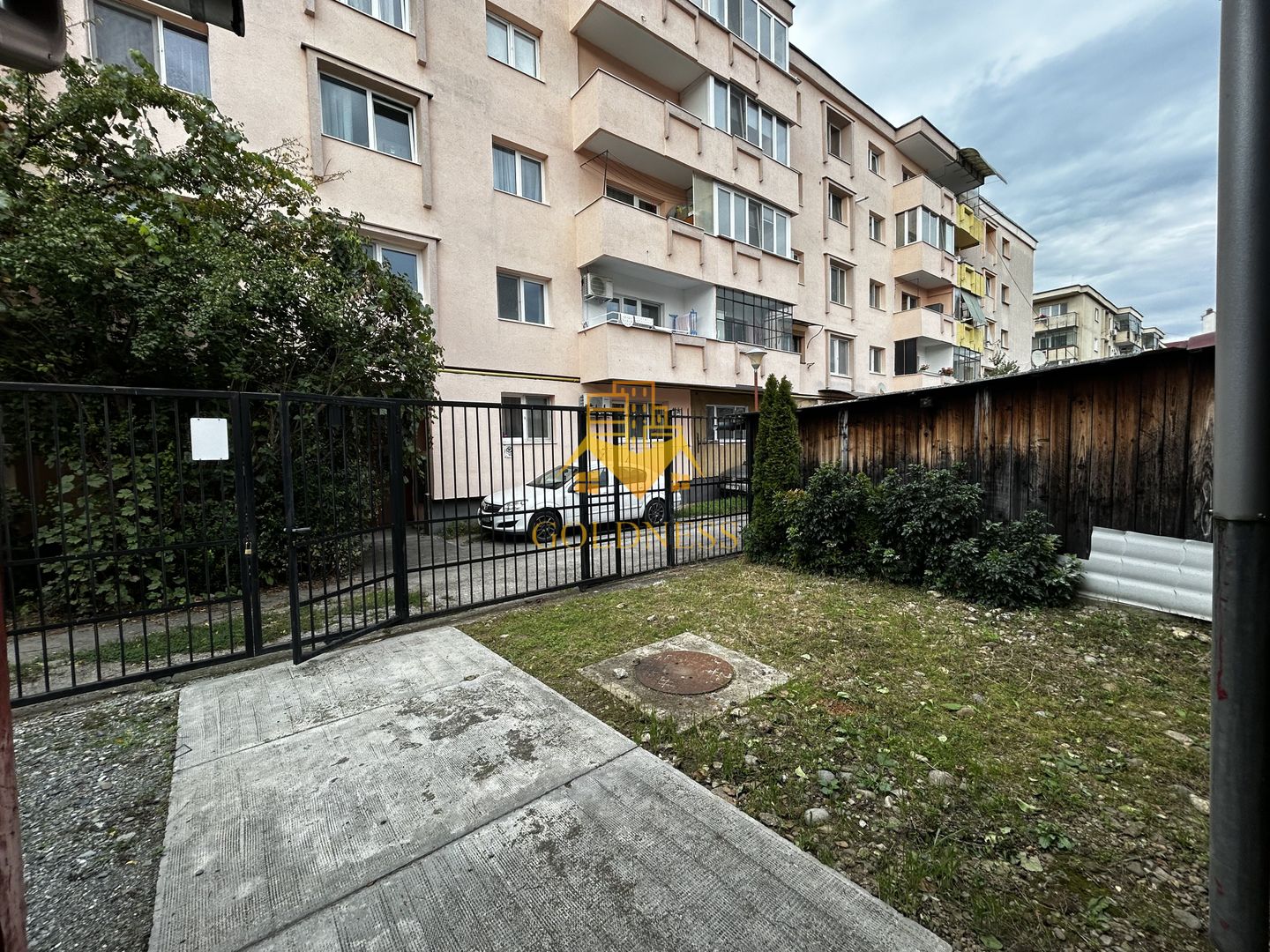 1 camera open space, 2 parcari, curte proprie, FSEGA, Iulius Mall - Poză 11