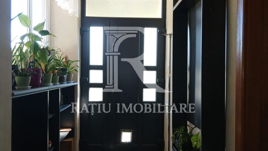 Casa 3 Camere + Anexe de Vanzare  | 125 + 73 mp | Santaul Mare | Bihor - Poză 9