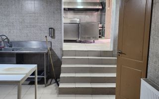 PIPERA/VOLUNTARI  Vilă 3 Nivele Curte & Locuri de Parcare - Gata de Rebranding! - Poză 16