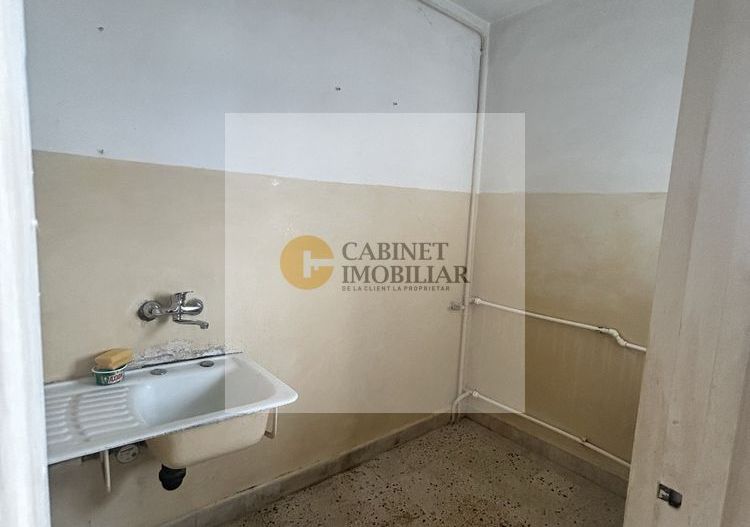 Garsonieră | Decomandat | Credit | Necesita Renovare | M Lujer - 5min - Poză 5